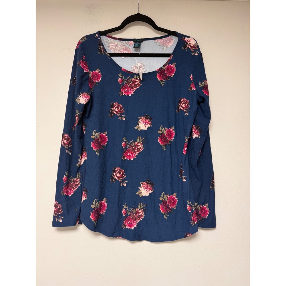 Rue+ 1X Blue Floral Long Sleeve Scoop Neck Top Plus Size‎